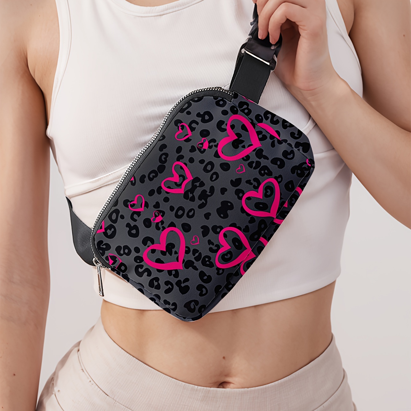 Vibrant Style Stylish Leopard & Heart Print Crossbody Bag