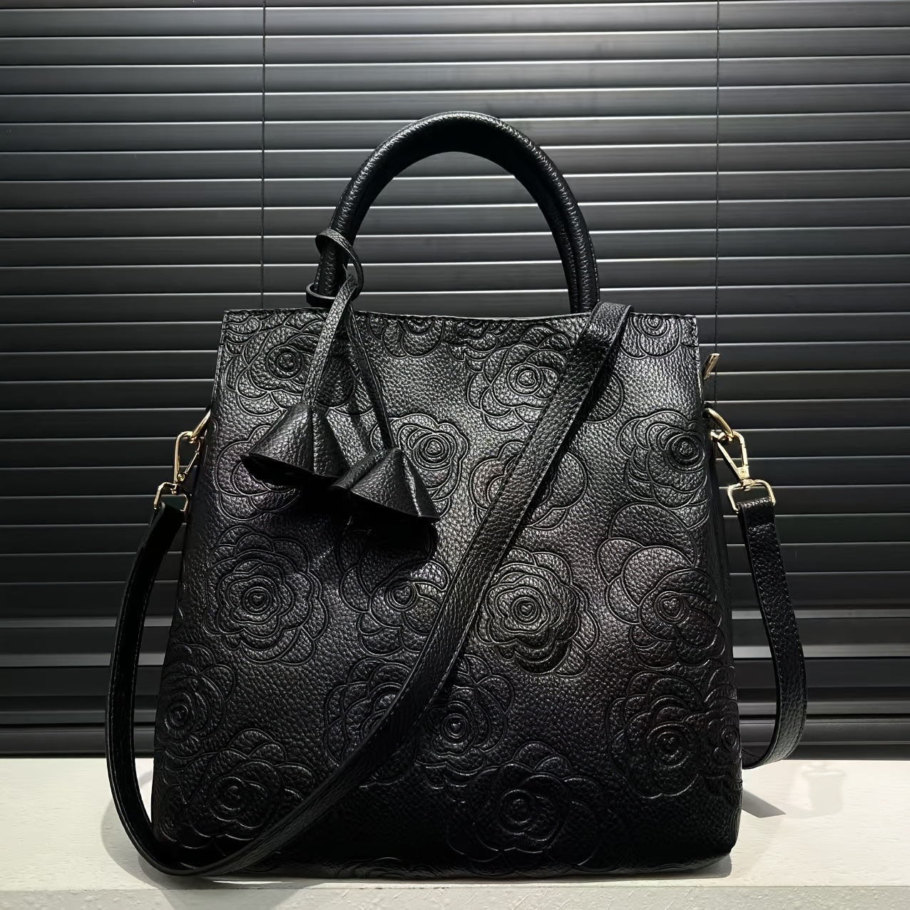 Light Luxury And Elegant Vintage Women'S Floral Handbag with Large Capacity, Fashionable Vegan Faux Leather Tote Bag - Image 6