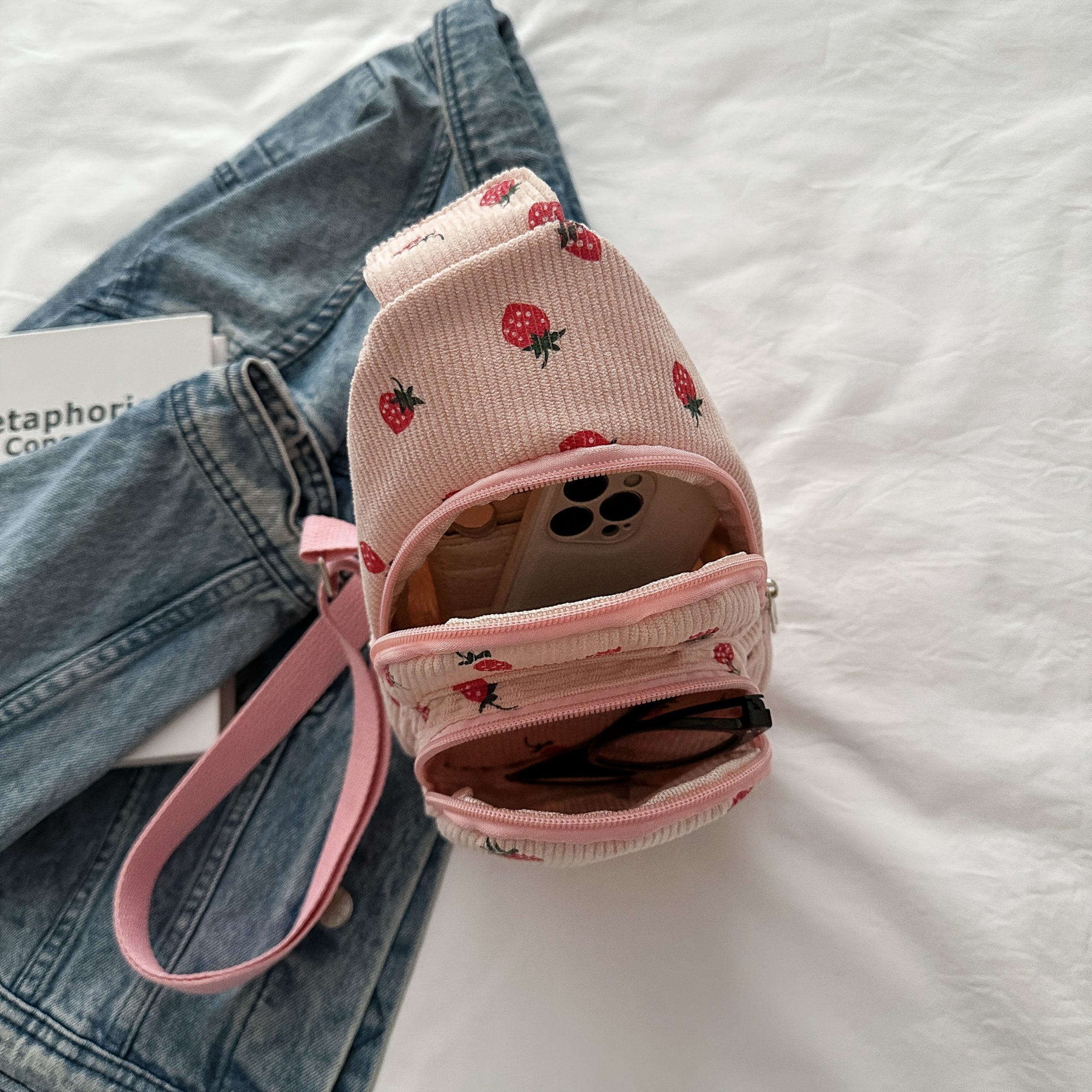 1pc Strawberry Pack White Women'S Body Bag Waist Pouch Coin Purse Zipper Multi - Image 8